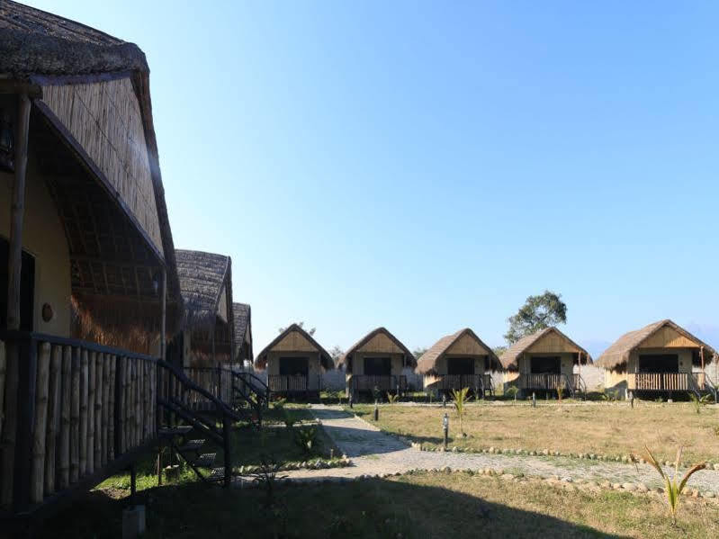 Hotel Siddhartha Wildlife Retreat Meghauli Exterior foto